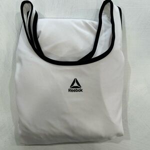Reebok White&Black Trim is Activewear Dress w/phone pocket shorts under. XXL